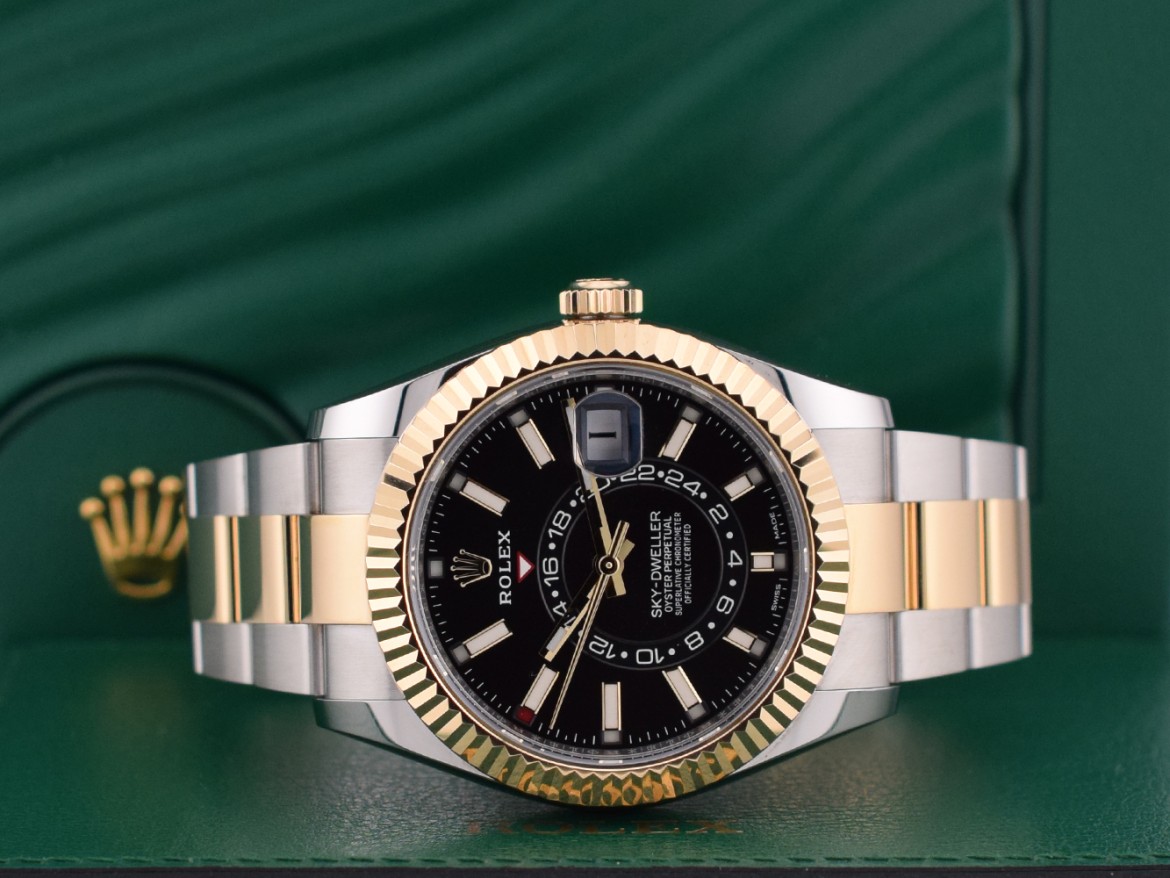 326933  Black Dial New 2022 Full set