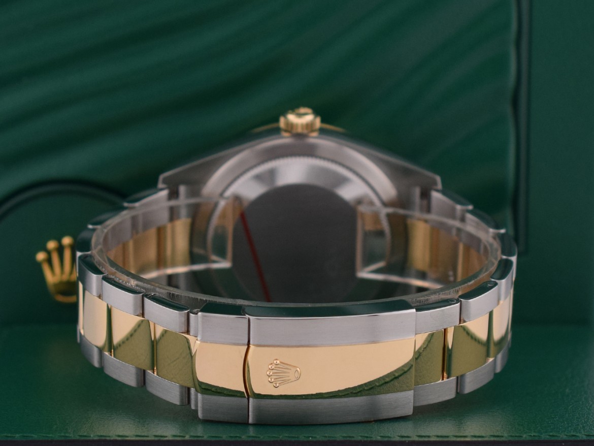 326933  Black Dial New 2022 Full set