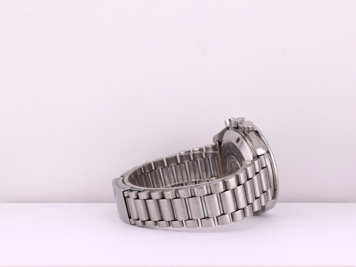 Ref. 145022 - extract 1977