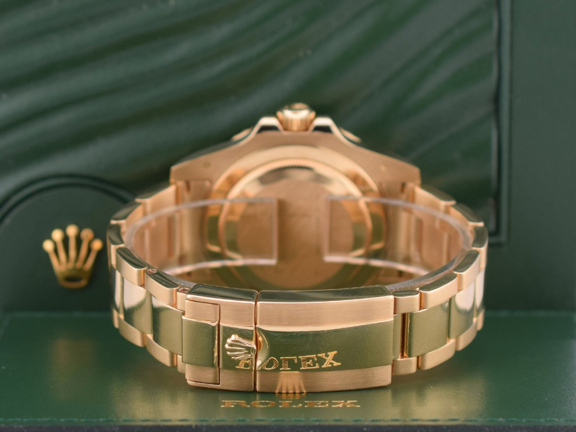 116718LN Green 2010- Full set