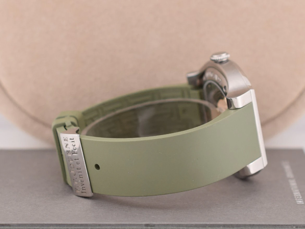 Élégante 48mm () Titanium  - new full set