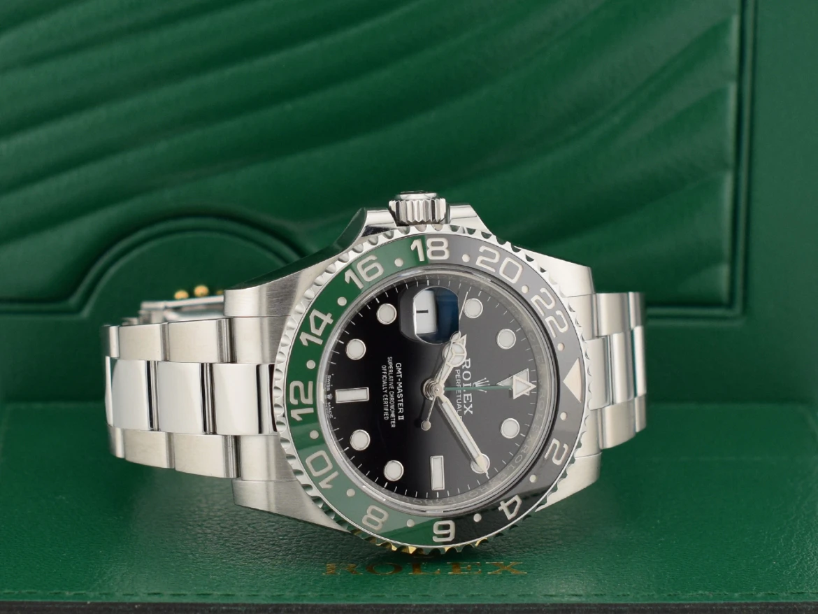 126720VTNR - Like  New 12/2022