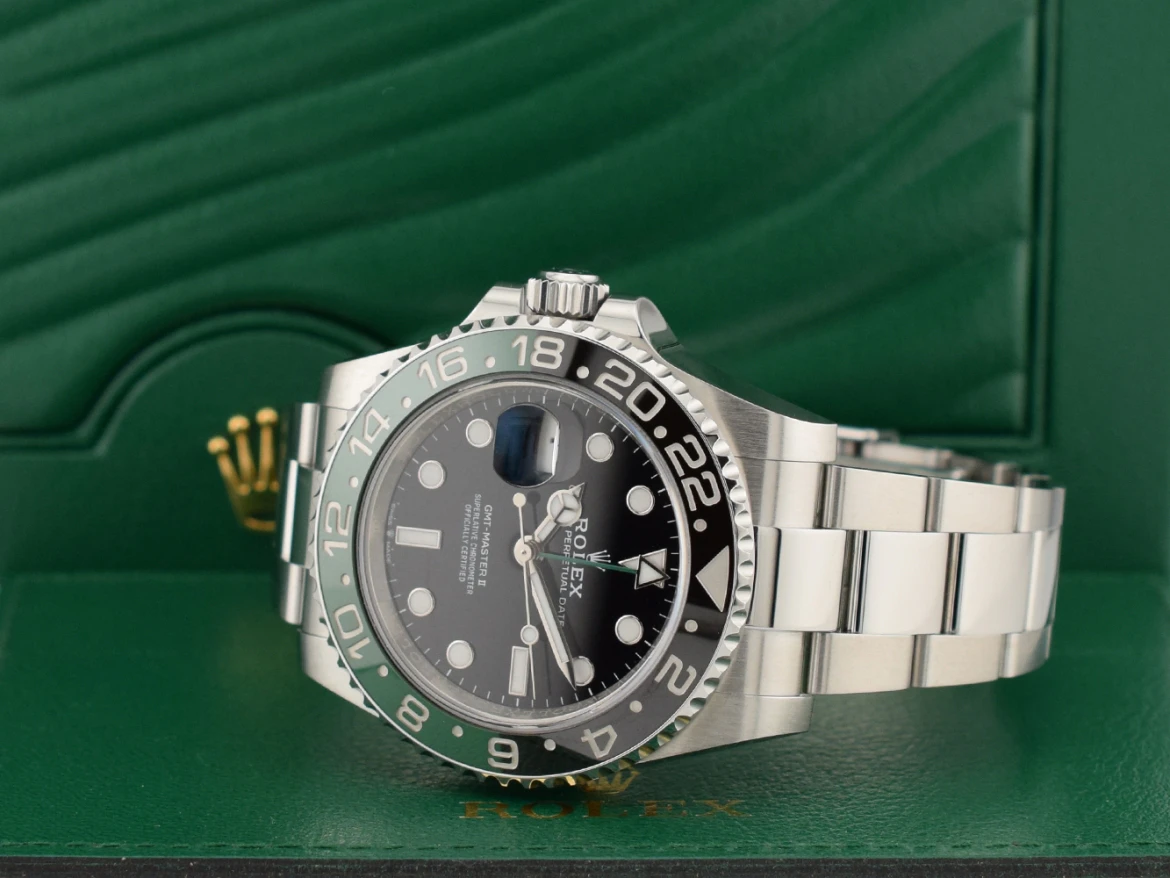 126720VTNR - Like  New 12/2022