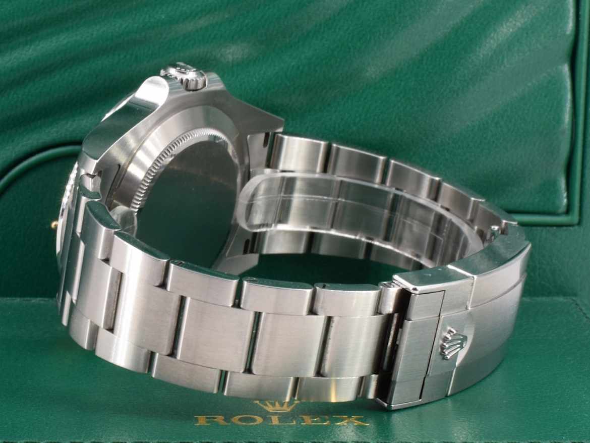 ref.226570  42mm New  Like New   Full Set