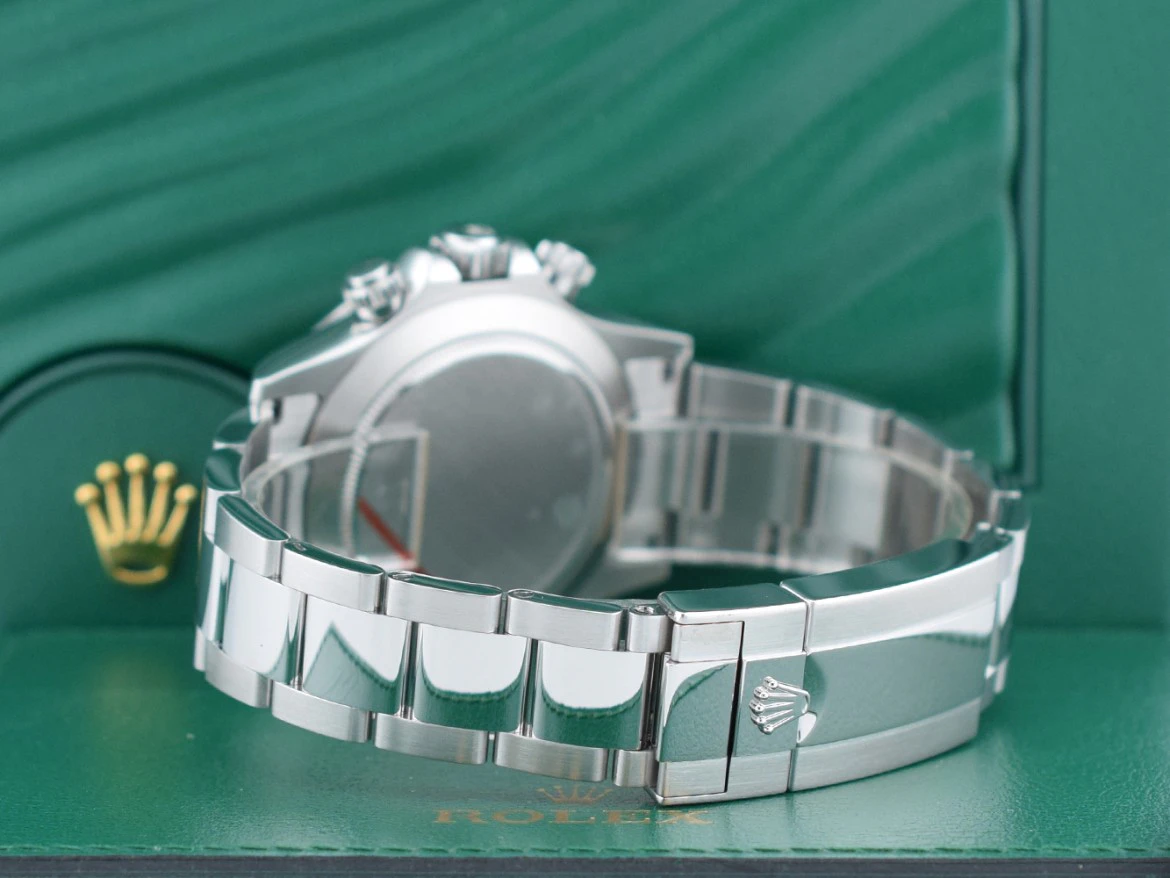 116520 - APH Chromalight  - Full Set Like New 2014