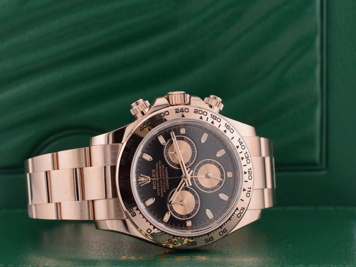 116505 Black Dial - Like new 2012 ITA