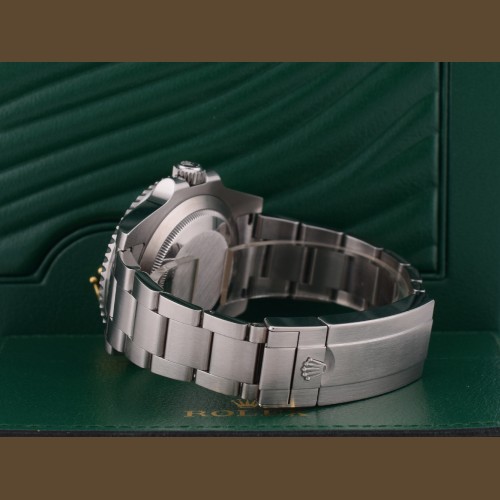 116610LV -  Like New Full Set 2012