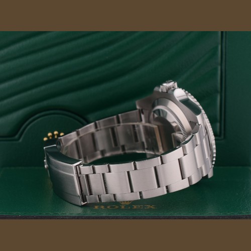 116610LV -  Like New Full Set 2012
