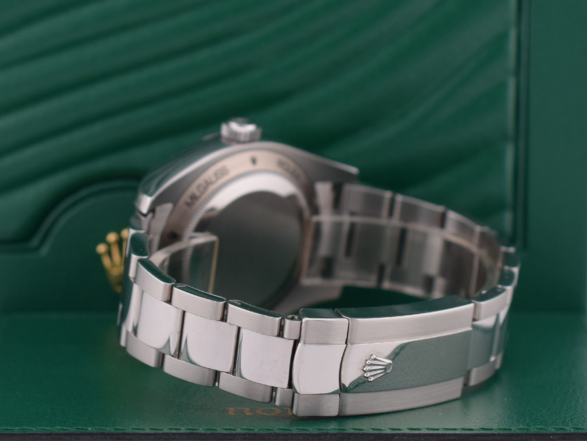 116400  white dial - Rare green card 2021 - new