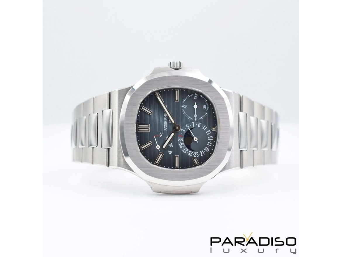 5712/1A Full Set - Like New